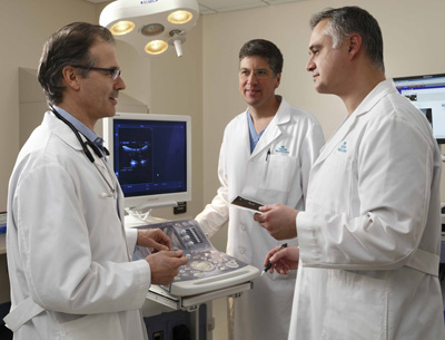 doctors discussing endoscopy